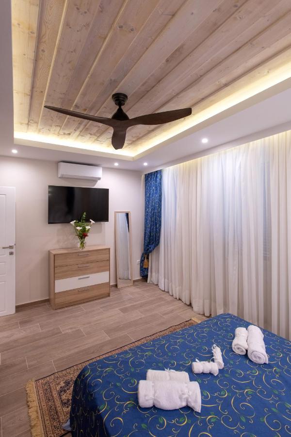 Taylor'S Apartment Corfu  Εξωτερικό φωτογραφία